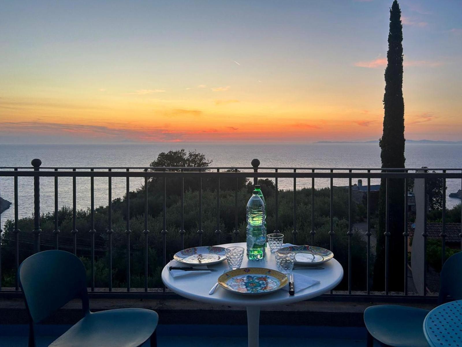Villa Velta Sea Sunset Porto Santo Stefano  Exterior foto
